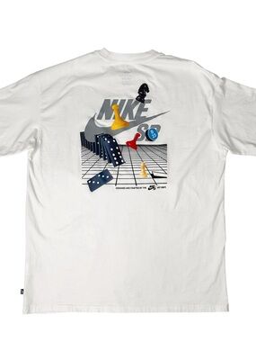 Nike SB Muni Board Game T-Shirt Mens L White Skateboarding Loose Fit